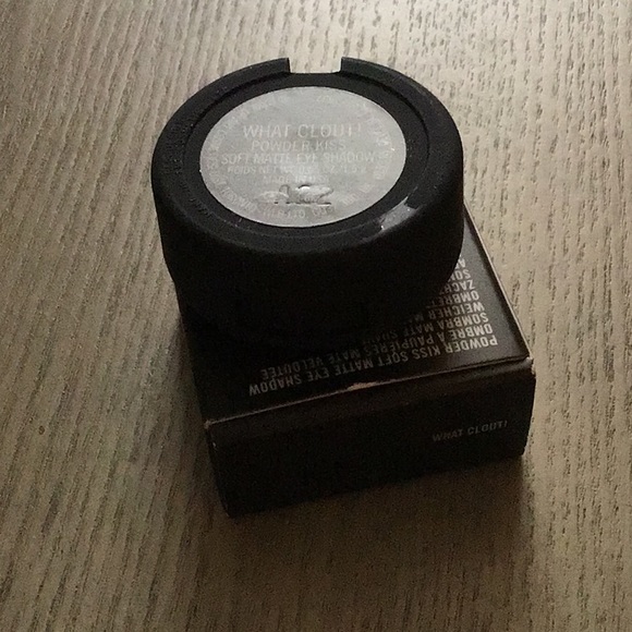 MAC Powder Matte Eyeshadow What Clout - Picture 8 of 8